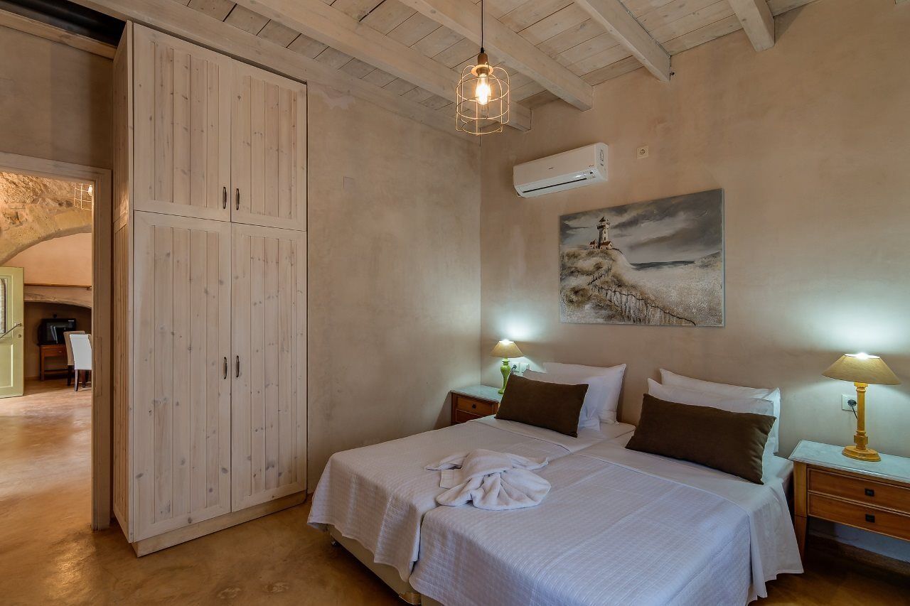 Traditional Stonebuilt Villa Leonanto, Only 5 Km From A Sandy Beach Kástellos Zewnętrze zdjęcie